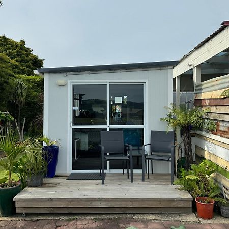 Raglan Seaview Cabin Eksteriør billede