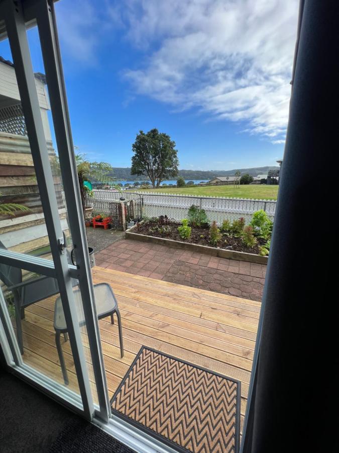 Raglan Seaview Cabin Eksteriør billede